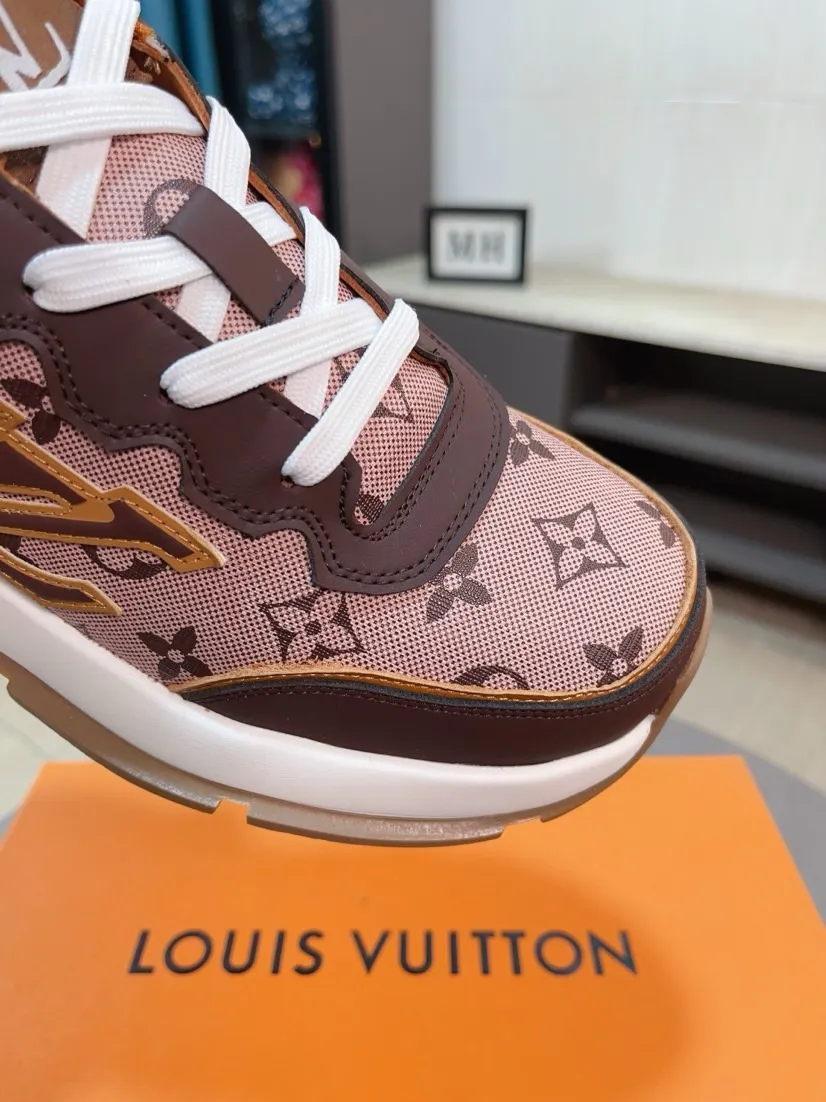 Men's shoes💰438🌹🌹[LV]🌹High-end brand of men's shoes: Official website 1:1 Latest masterpiece: The upper is made of Italian imported first-layer cowhide with special materials➕Full genuine leather lining🔥, making walking more convenient and comfortable! Exclusive new style, stunning work [color]! Create a fashionable personality to set off your uniqueness! A must-have for trendy men! Classic🔥Number: 38-44